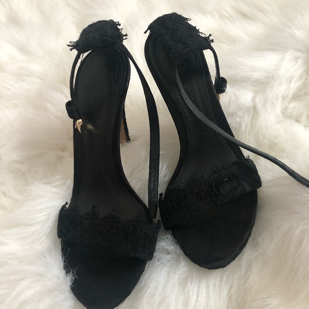 Burberry lace heels